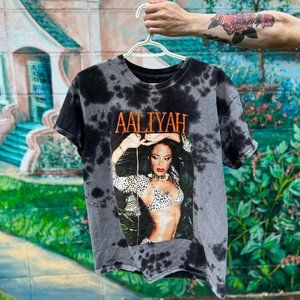 Aaliyah T-shirt